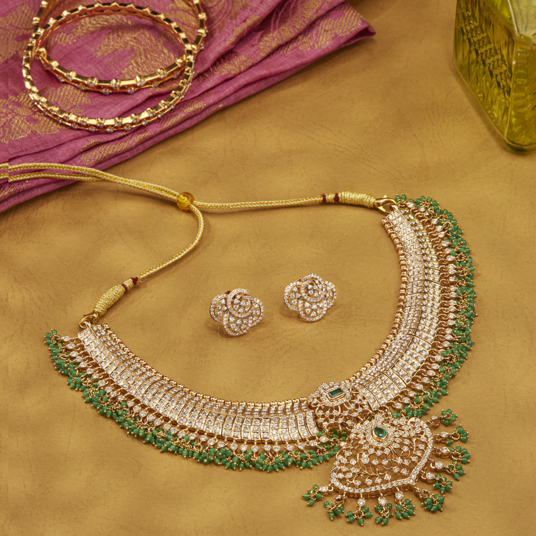 Thussi diamond necklace DNS/434