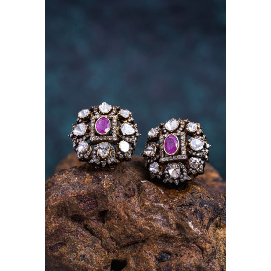 Victoria studs GTOP/143