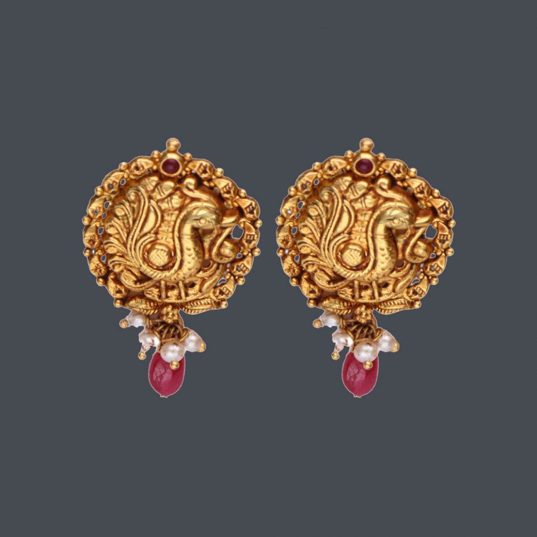 GOLD STUDS H57389
