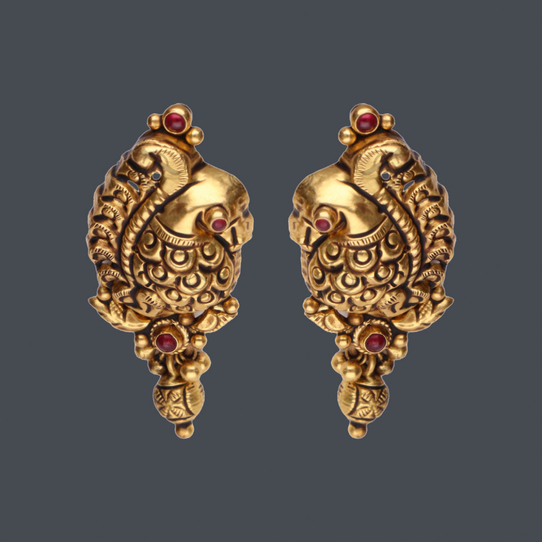 GOLD STUDS F74263